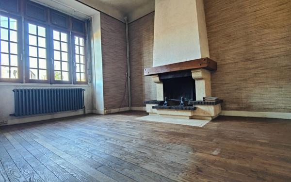 Maison à vendre    4 pièces • 100 m2 Chauny