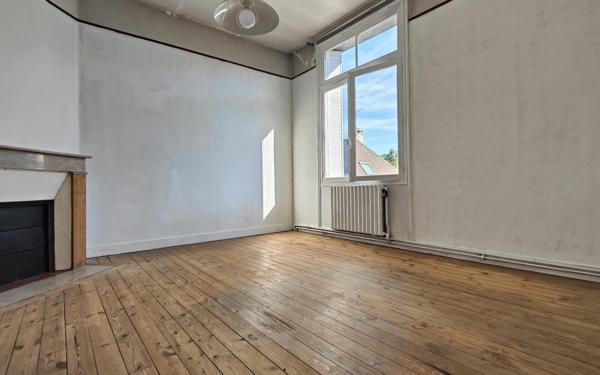 Maison à vendre    4 pièces • 100 m2 Chauny