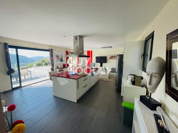 Villa exceptionnelle Lodève 5 pièce(s) 145 m2 - terrain 1332 m²