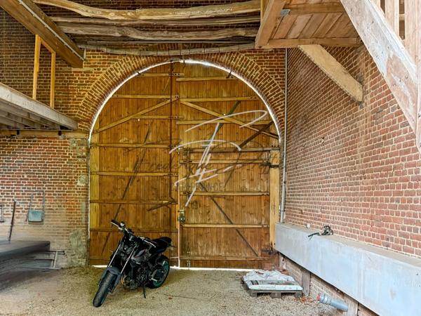 Propriete à vendre possibilité activité professionelle et chambres d'hotes