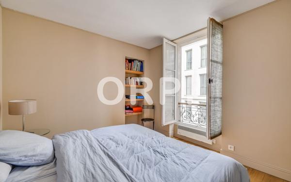 Appartement à vendre    4 pièces • 136 m2 Paris 3