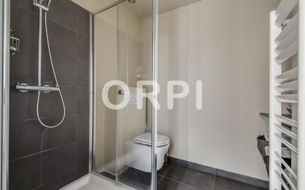 Appartement à vendre    4 pièces • 136 m2 Paris 3