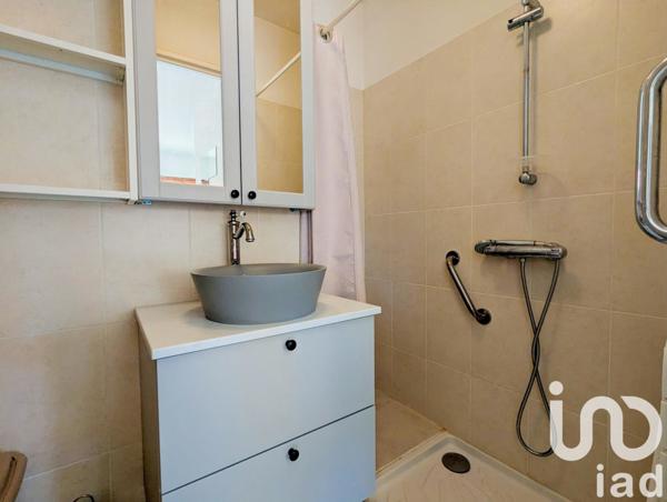 Appartement à vendre 1 pièce 27 m² Saint-Raphaël