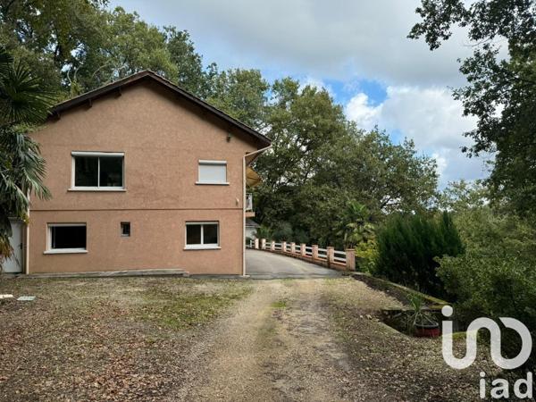 Maison traditionnelle 5 pièces de 126 m² à Bon-Encontre (47240)