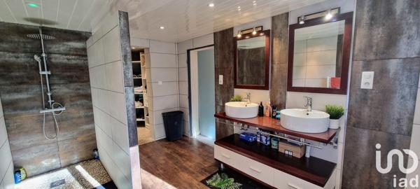 Maison traditionnelle 5 pièces de 126 m² à Bon-Encontre (47240)