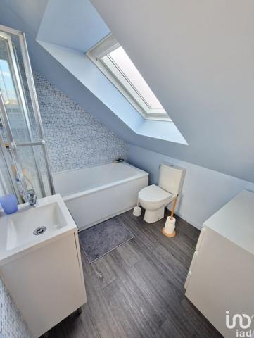 Maison 7 pièces de 110 m² à Saint-Benoît-sur-Loire (45730)