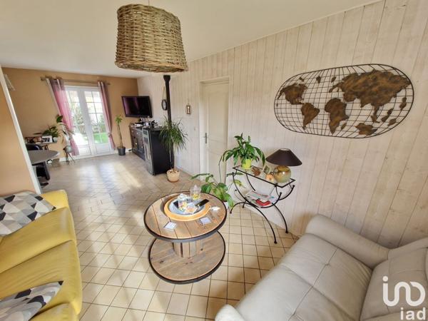 Maison 7 pièces de 110 m² à Saint-Benoît-sur-Loire (45730)