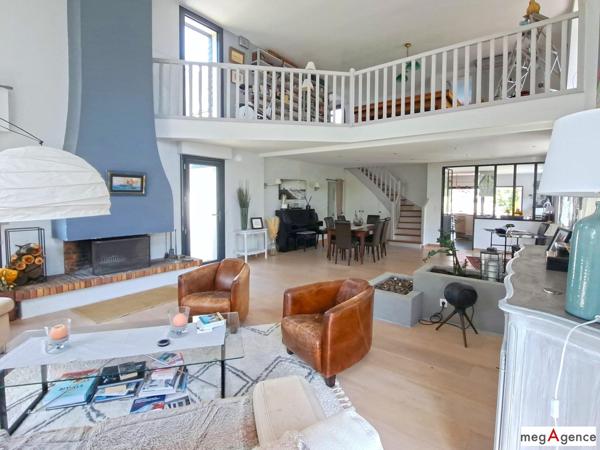 Maison à TREILLIERES, 44119 - 9 pièces 256m²