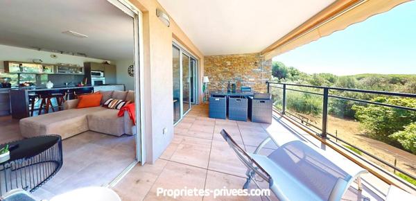 Appartement  Saint-Raphaël-Valescure, 3 pièces, Terrasse sud, garage, piscine