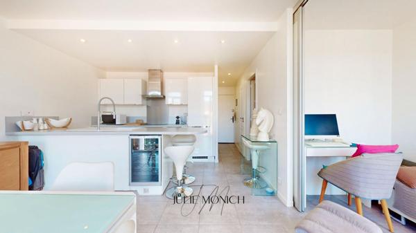 BEL APPARTEMENT MEUBLÉ À DEUX PAS DE LA PLAGE