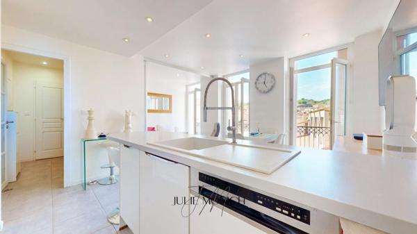 BEL APPARTEMENT MEUBLÉ À DEUX PAS DE LA PLAGE