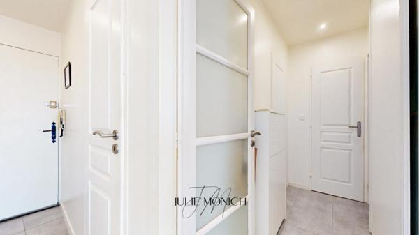 BEL APPARTEMENT MEUBLÉ À DEUX PAS DE LA PLAGE