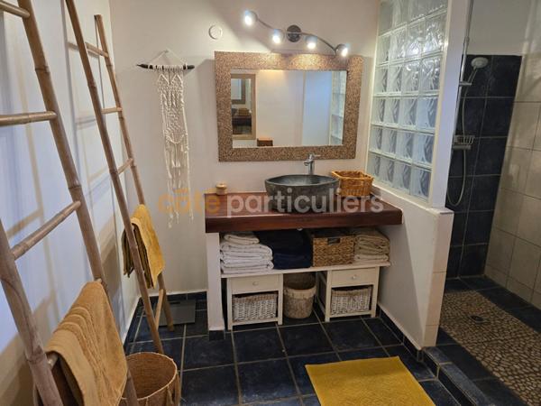 Location Maison92 m² - 3 Pièces - SAINTE ANNE (97180)