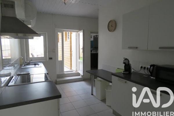 Maison à vendre 4 pièces 85 m² Saujon
