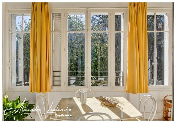 Dpt Tarn et Garonne (82), à vendre MONTAUBAN maison d'architecte des années 30, 10 pièces de 217m² avec jardin et garage.
