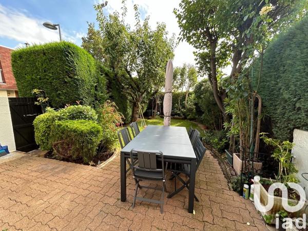 Maison traditionnelle 4 pièces de 83 m² à Bondoufle (91070)