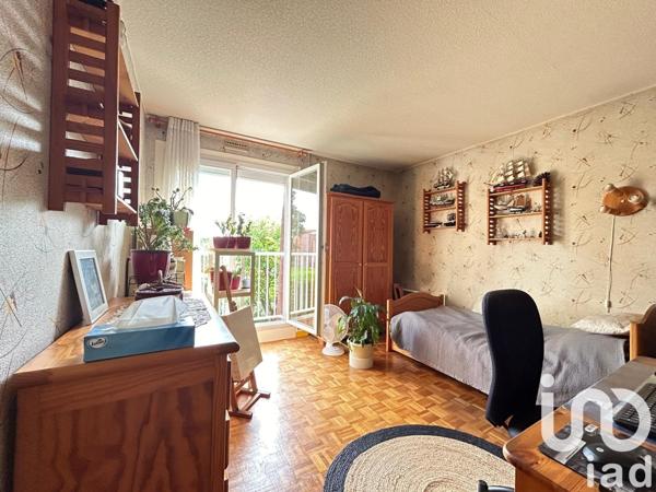 Maison traditionnelle 4 pièces de 83 m² à Bondoufle (91070)