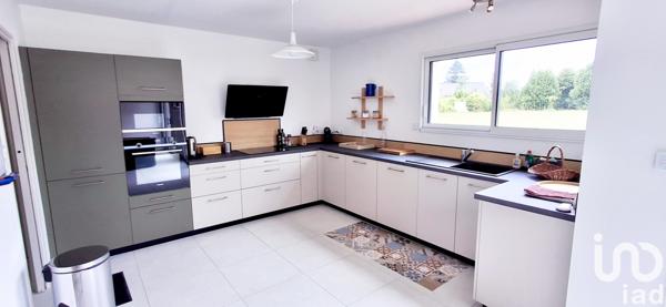 Maison à vendre 6 pièces 161 m² Le Faouët