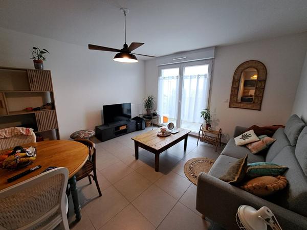 LOCATION ANGERS TYPE 2 PREFACE D304,  
Angers 49000