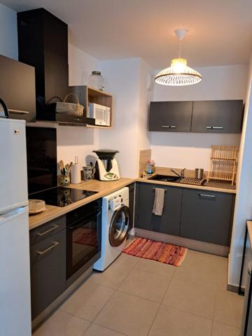 LOCATION ANGERS TYPE 2 PREFACE D304,  
Angers 49000