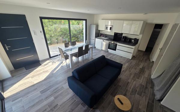 Maison à louer    4 pièces •  Agde