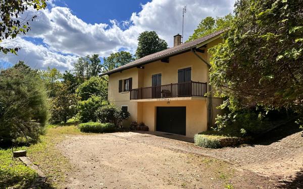 Maison à vendre    6 pièces • 157 m2 Collonges-au-Mont-d'Or