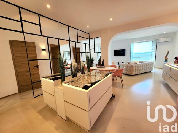 Appartement 5 pièces de 135 m² à Sainte-Maxime (83120)