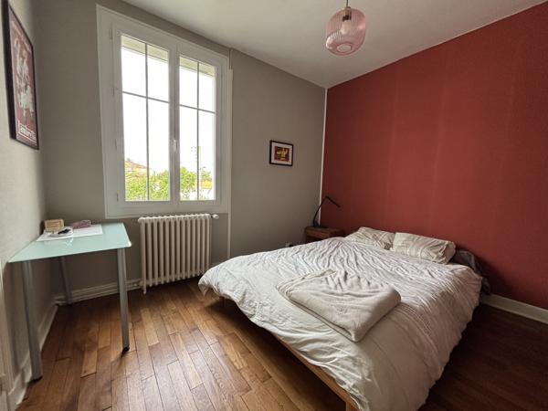 Maison 11 pièce(s) 6 chambre(s) 212 m²