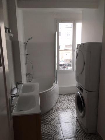 Brest, Quartier Siam, Appartement T7 avec cave et garage , Brest