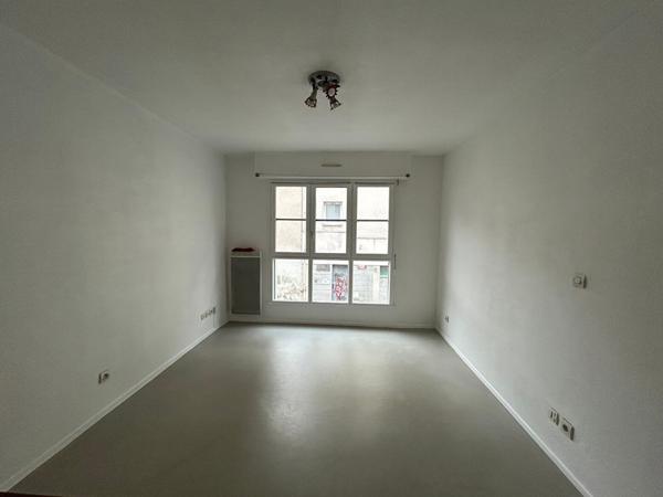 APPARTEMENT T1,  
Nantes 44000