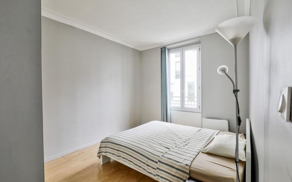 Appartement à vendre    3 pièces • 63,05 m2 Paris 17