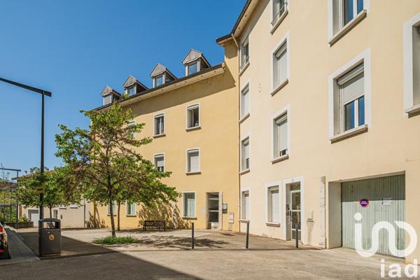 Appartement 3 pièces de 64 m² à Voiron (38500)