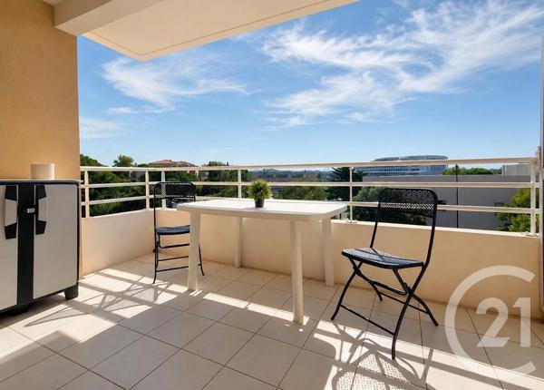 Appartement T2 à vendre  2 pièces - 36,39 m 2   FREJUS  - 83