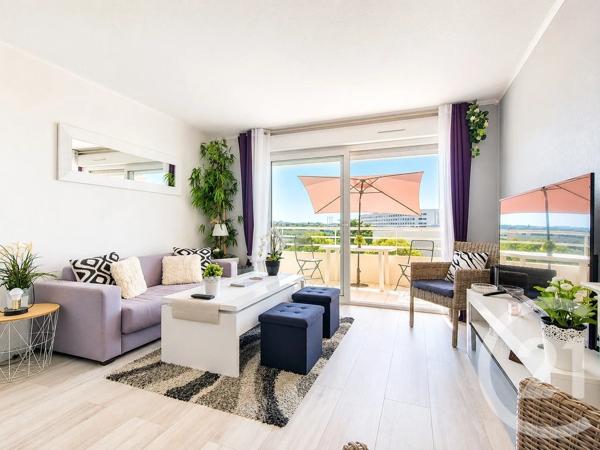 Appartement T2 à vendre  2 pièces - 36,39 m 2   FREJUS  - 83