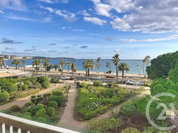 Appartement T2 à vendre  2 pièces - 36,39 m 2   FREJUS  - 83