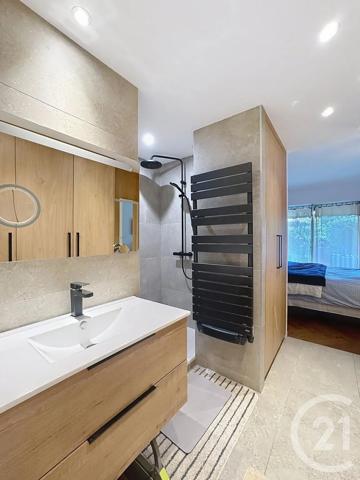 Appartement F3 à vendre  3 pièces - 80 m 2   CANNES  - 06