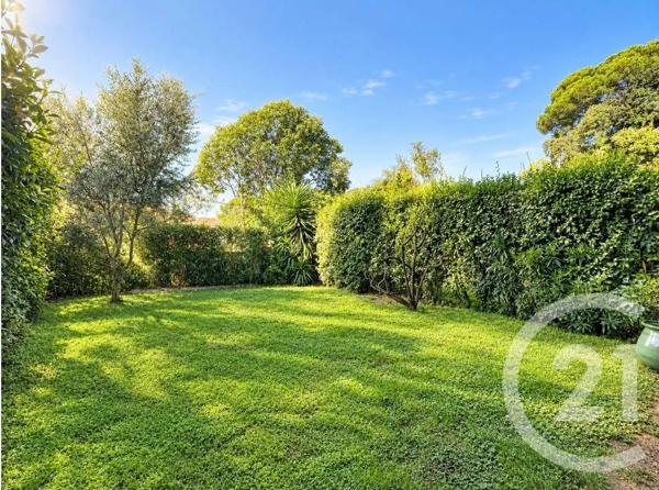 Appartement F3 à vendre  3 pièces - 80 m 2   CANNES  - 06