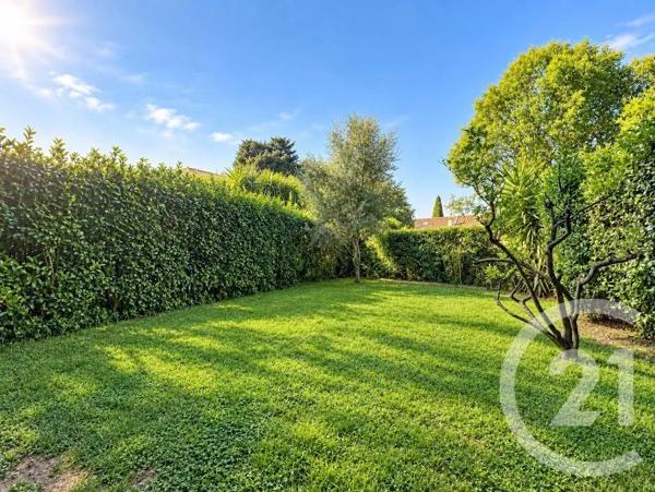 Appartement F3 à vendre  3 pièces - 80 m 2   CANNES  - 06