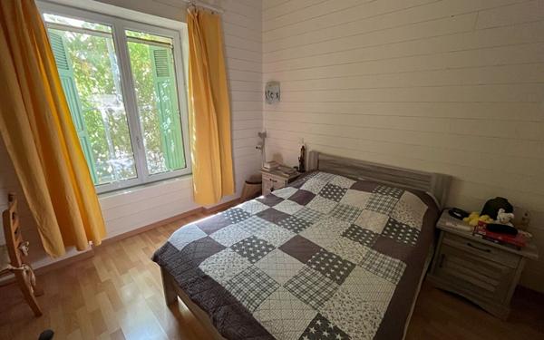 Maison à vendre    4 pièces •  Caumont-sur-Durance