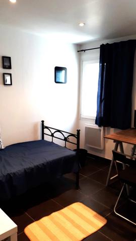 Immeuble à vendre Toulon Belle rentabilité 5 studios meublés et garage