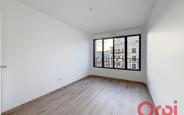 Appartement à louer    3 pièces • 74,80 m2 Clamart