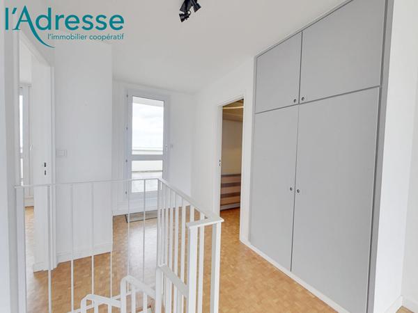 TRÈS RARE DUPLEX CENTRE VILLE Noisy Le Grand 4 pièce(s) 121 m2