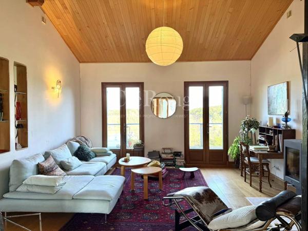 Eymet - Superbe maison d'architecte au cur de la nature de 3 chambres / 3 salle de bains