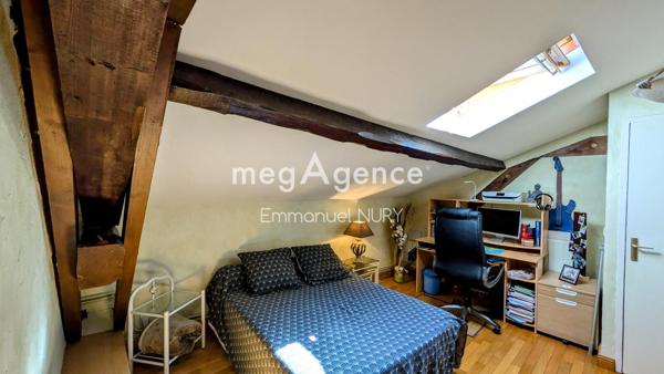 Maison à Charbonnières-les-Bains, 69260 - 4 pièces 111m²