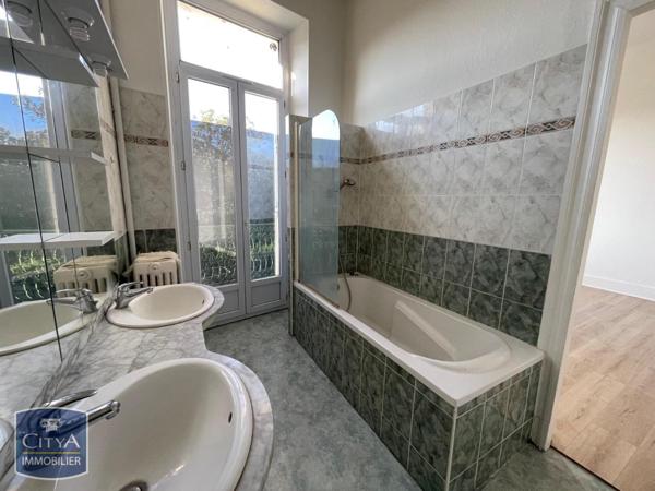 Appartement à louer 4 pièces 88.76m²