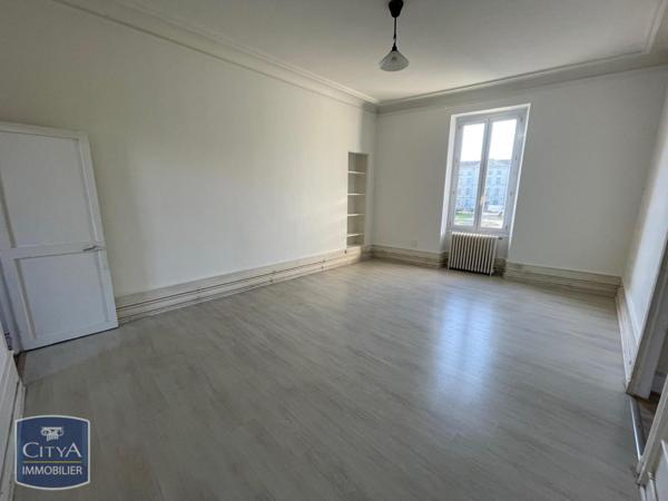Appartement à louer 4 pièces 88.76m²