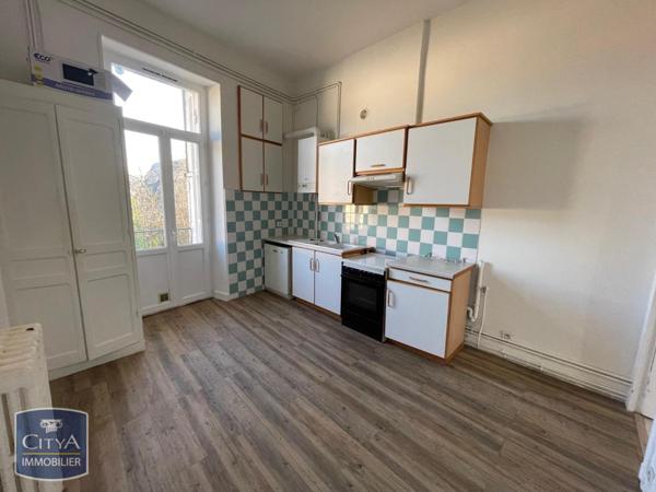 Appartement à louer 4 pièces 88.76m²