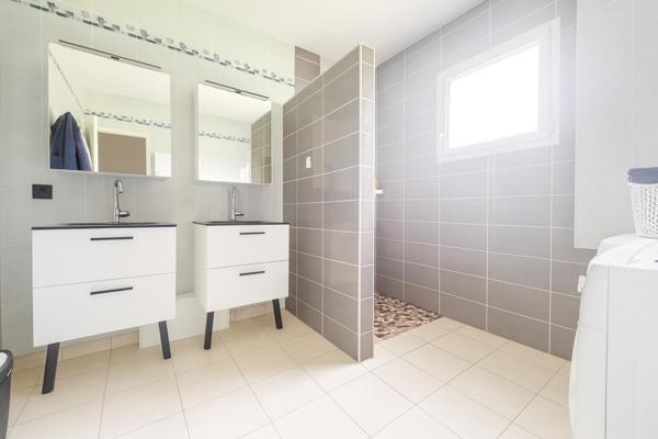 Maison familiale avec gîte