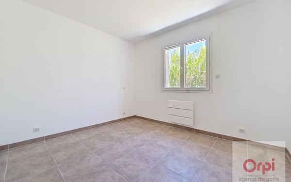 Maison à louer    4 pièces • 84 m2 Peri