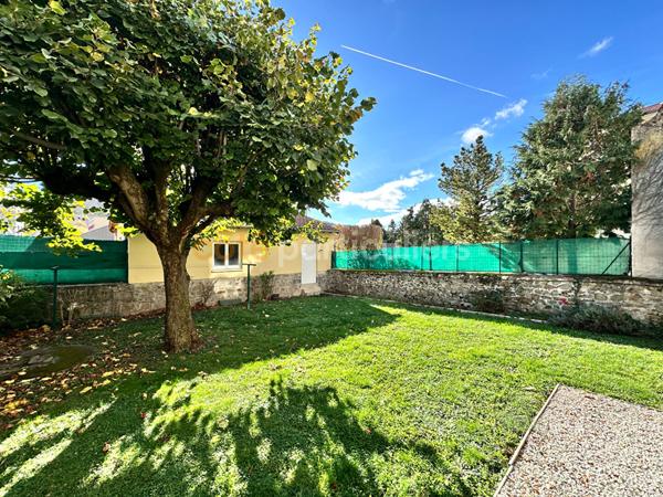 Vente Appartement133 m² - 5 Pièces - VALS PRES LE PUY (43750)